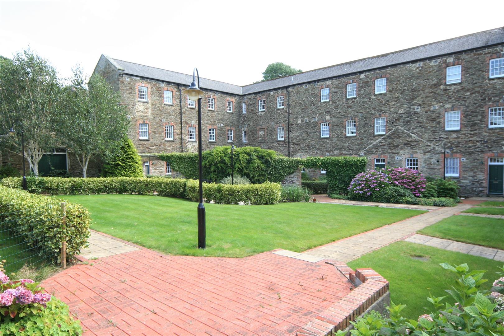 Yew Tree Court, Chy Hwel, Truro